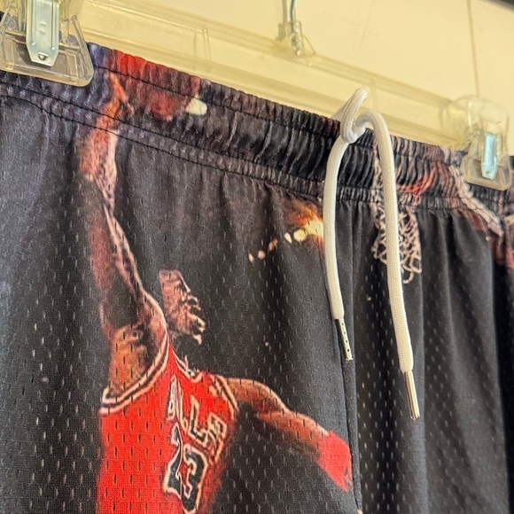 Gallery Threads Men’s Athletic Mesh Shorts - Picture 4 of 14